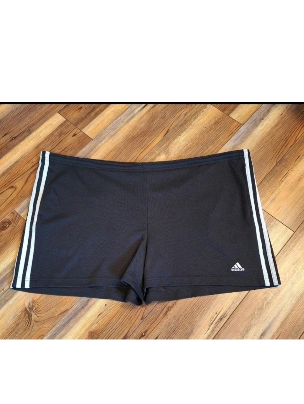 Adidas Black 3 White Stripe Drawstring Waist Womens XL Athletic Shorts 2007 Y2K